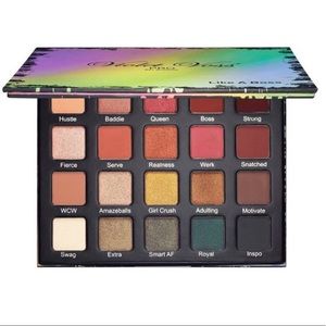 Violet Voss Eyeshadow Palette